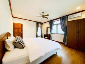 2-Bedrooms house near Bangtao Beach free wifi